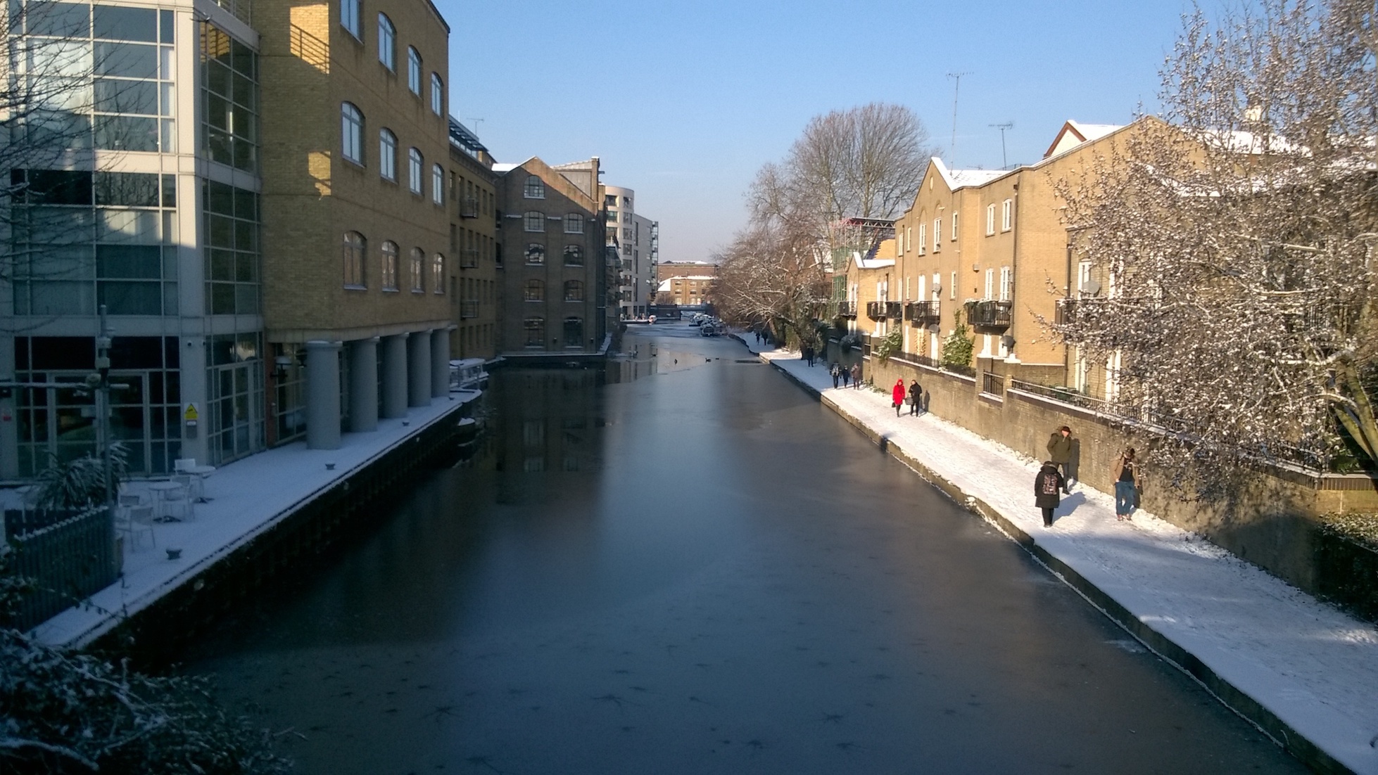 Regent's Canal with snowy sidewalk